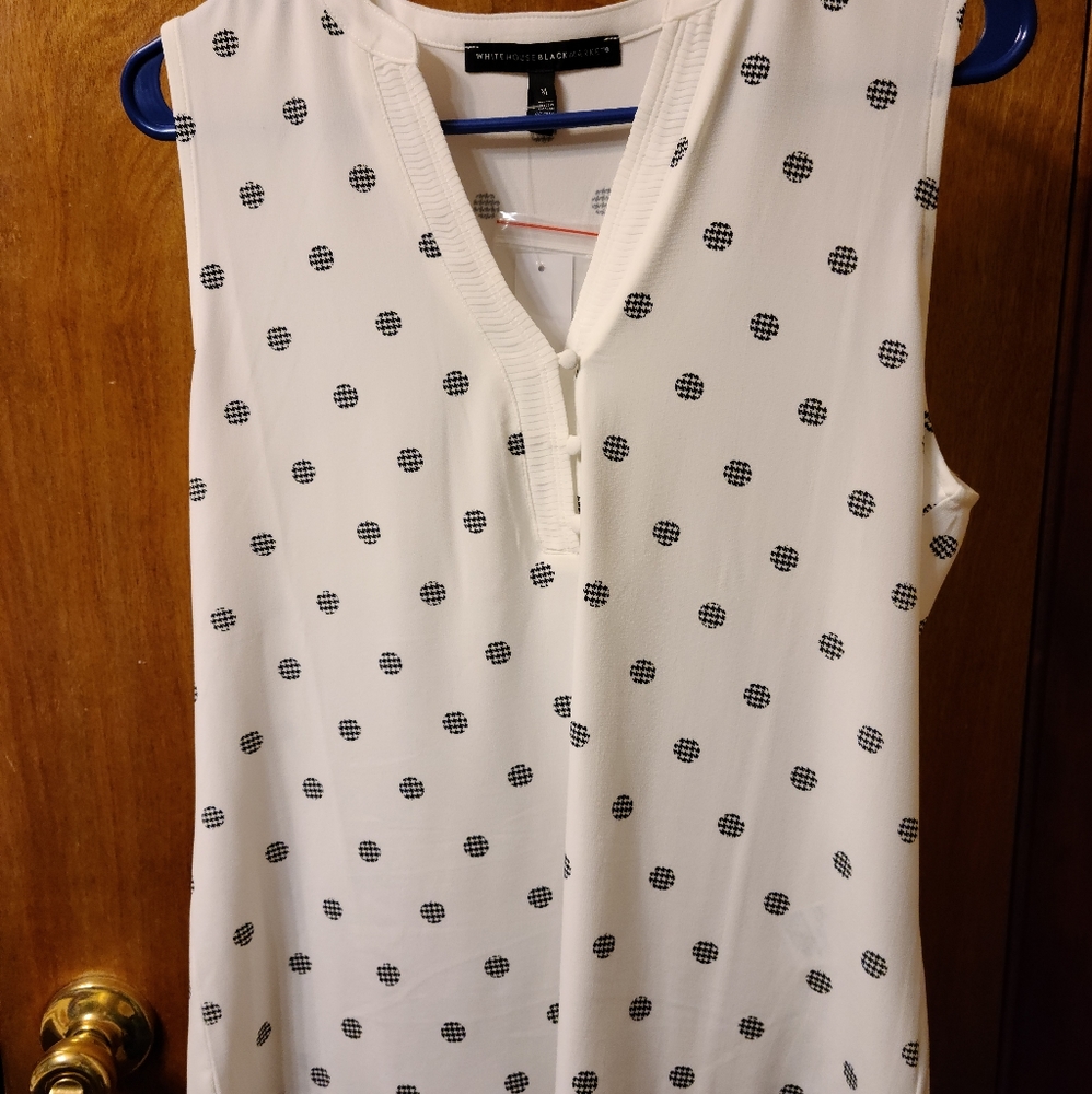 Womens sleeveless blouse
